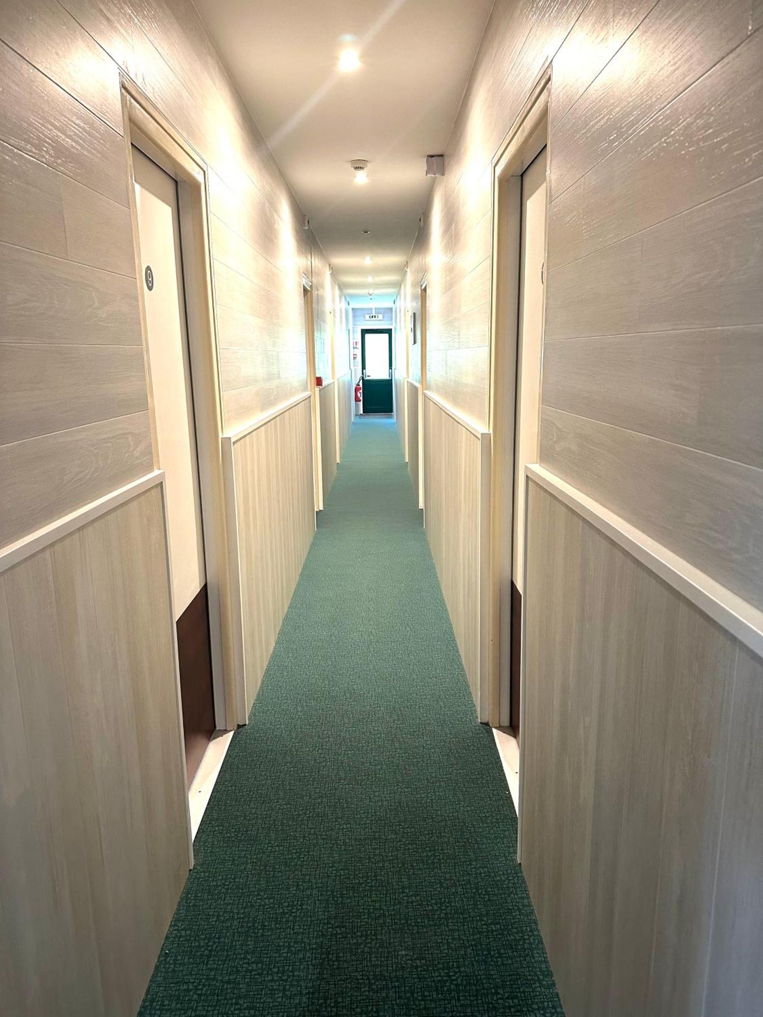 Hotel Roc Land Les Portes du Coglais 외부 사진